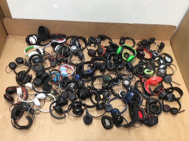 Mix Brand and Model Headphones
