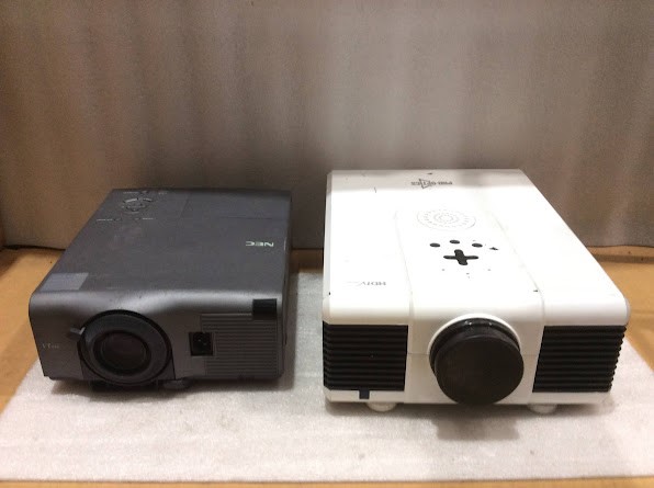 NEC VT440G&Pro-Optics PT-180A LCD Projectors (Lot of 2)