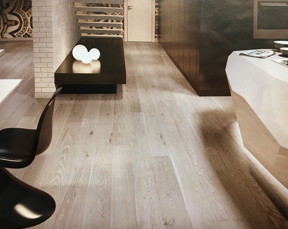 <p>3m2 of Matt Lacquered Engineered Oak Plank Flooring</p>