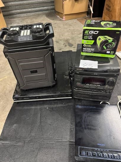 Mixed lot of electrical goods