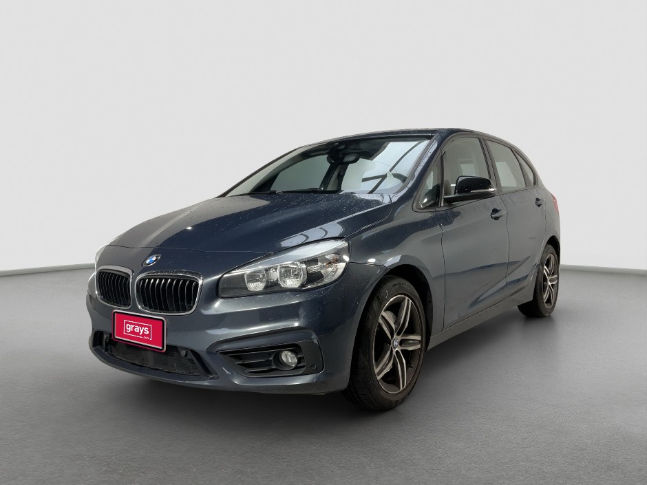 Adelaide Motor Vehicle Auction PV