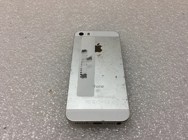 APPLE IPHONE SE (A1723) Phone 16GB