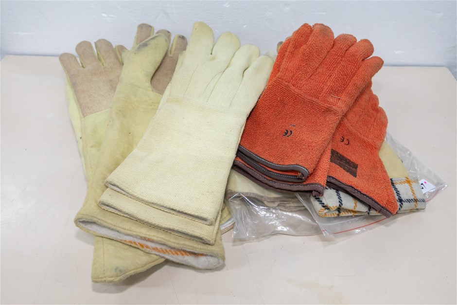 Safety Heat Resistant Gloves Assorted