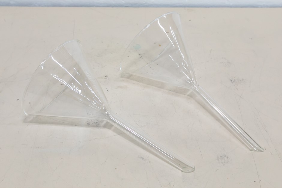 Filter Funnels 150mm Pyrex