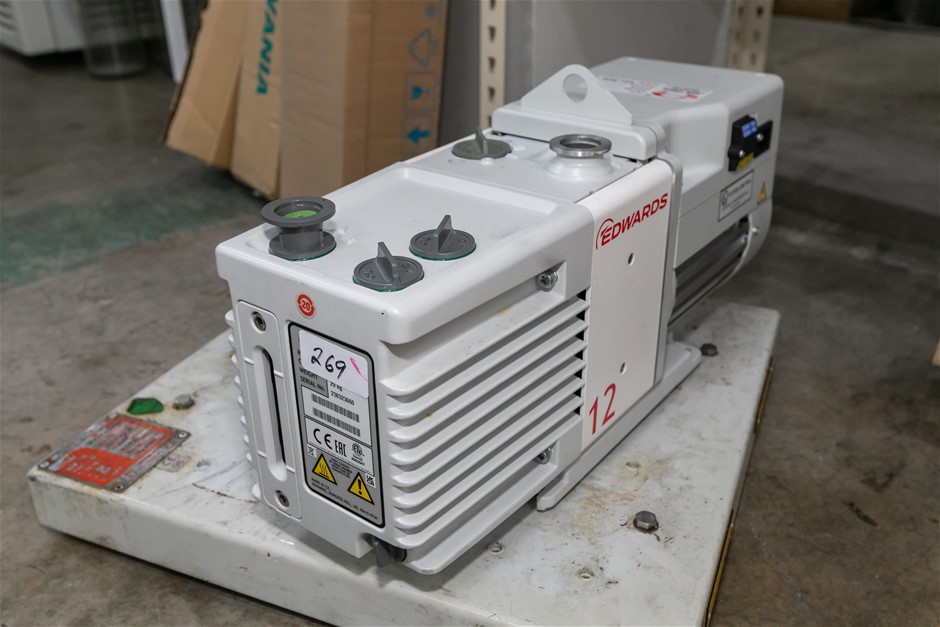 Vacuum Pump Dual Stage Oil Rotary Vane High Displacement