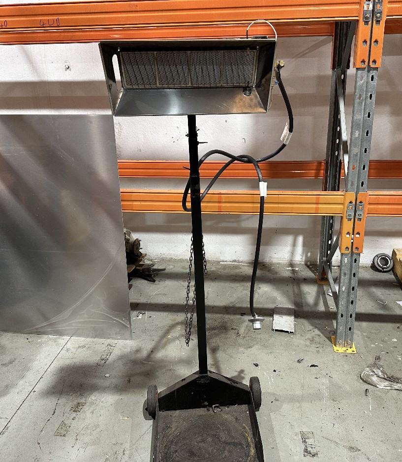 <p>Propane Gas Heater Hurll Nu-Way Trolley</p>