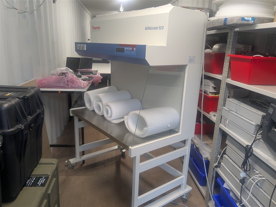 Laminar Flow Cabinet with Horizontal Flow 1200mm