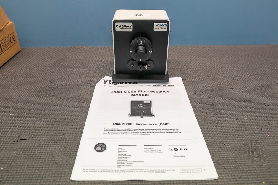 Fluorescence System Dual Mode Including Emission Filters