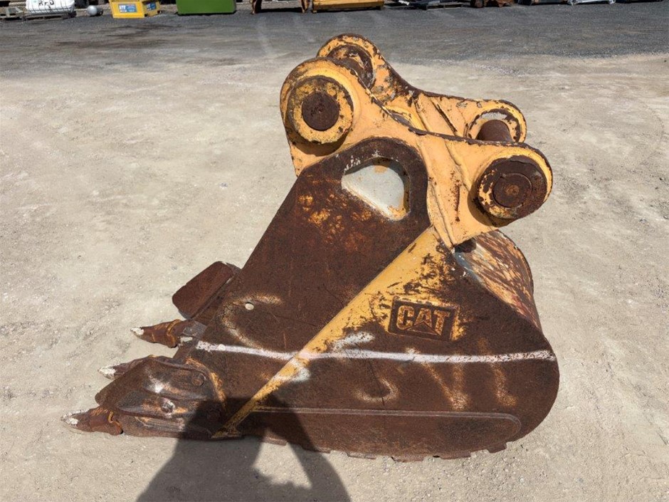 CAT Excavator Trenching Bucket