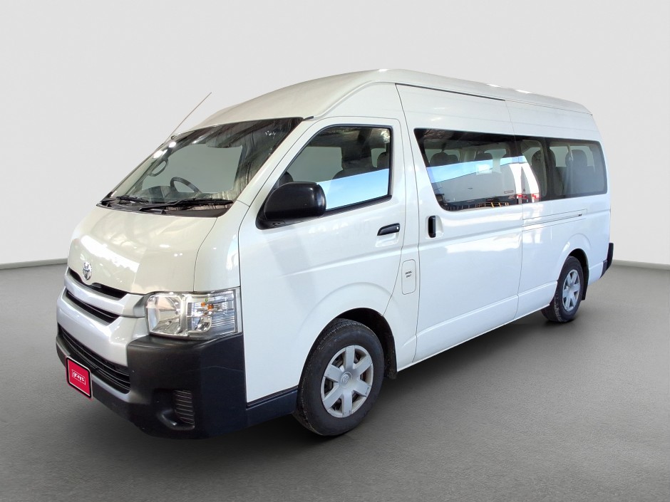 2014 Toyota Hiace Commuter Diesel 12 seat.