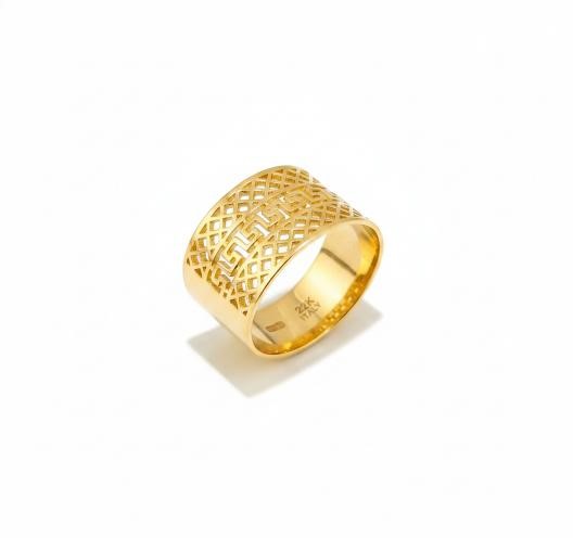 22K/Italy Yellow Gold Filled Ring(stamped 22K/Italy)Warranty Quality