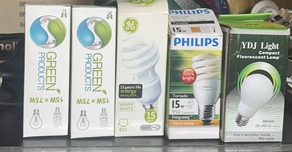 5x Electrical Items