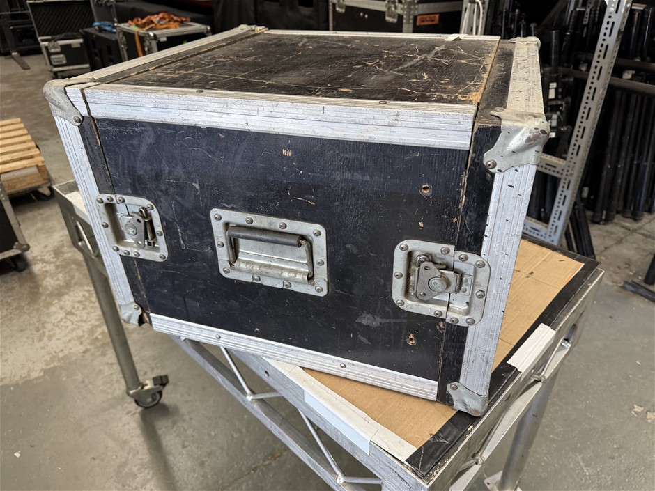 0005-2584072 · Rack Cases