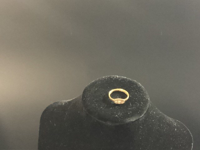 <p>Hallmarked 22ct Yellow Gold, Seed Pearl Ring</p>