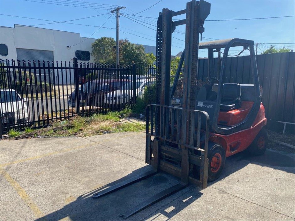 2018 Linde H25T 4 Wheel Counterbalance Forklift