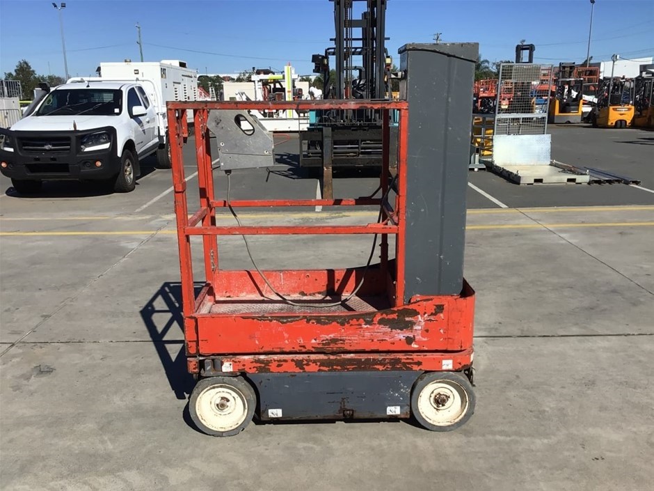 2016 Skyjack SJ16 Man Lift