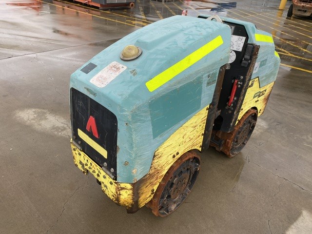 <p>Ammann ARR 1575 Trench Roller</p>