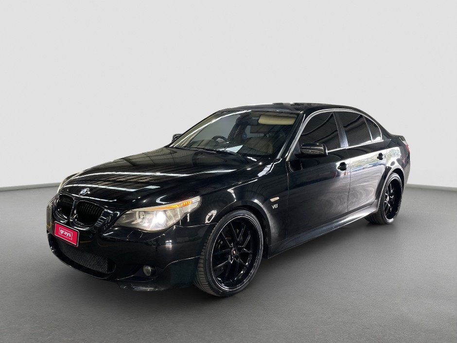 2005 BMW 5 Series 550i Petrol