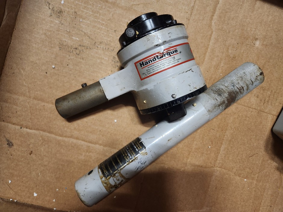 <p>NORBAR HT4 Torque Multiplier 1" Drive 1/2 Input</p>