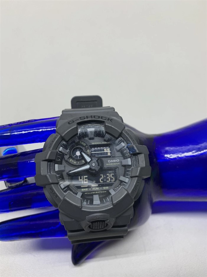 CASIO G Shock WR20BAR Watch GA-700UC 5522 Grey. NB: Minor Scuff marks, need