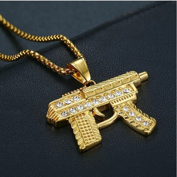 Pendant in 18k Yellow Gold Plated-free chain