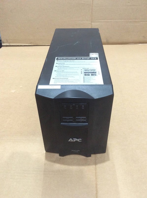 APC Smart-UPS 1500 UPS