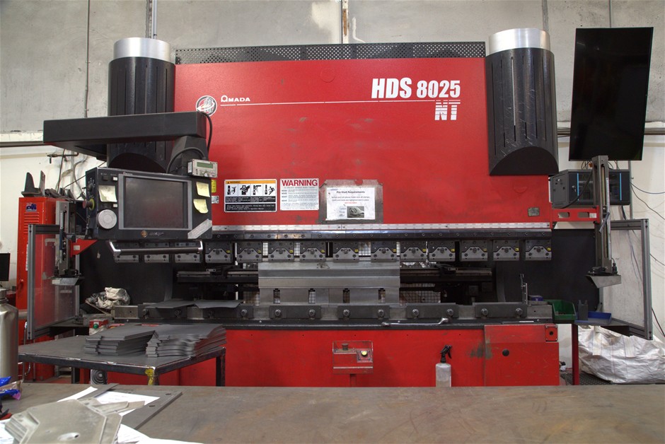 <p><strong>2012 Amada HDS 8025NT Press Brake</strong></p>