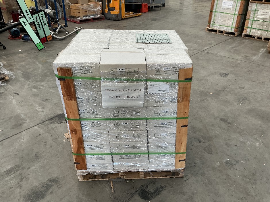 1 x Pallet Pail Blue Stripe Tiles