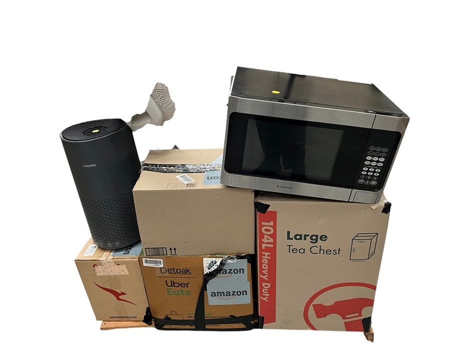 Returned Assorted Kitchen and Home Appliances, comprising: