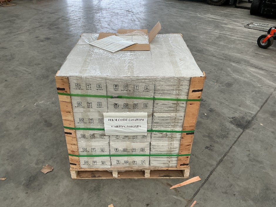 1 x Pallet White Stripe tiles
