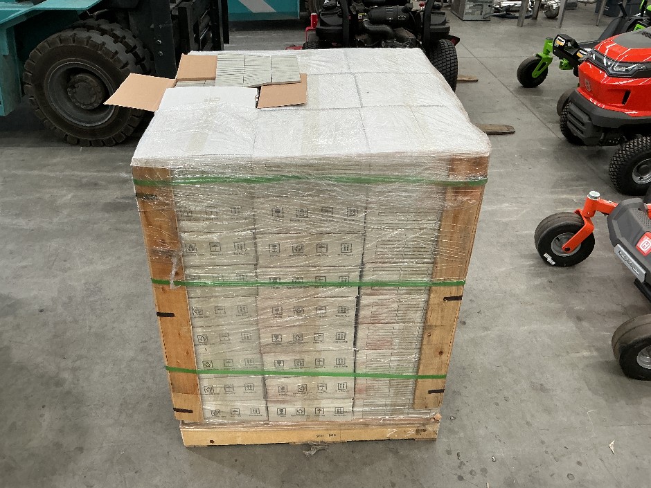 <p>1 x Pallet Light Grey Stripe tiles</p>