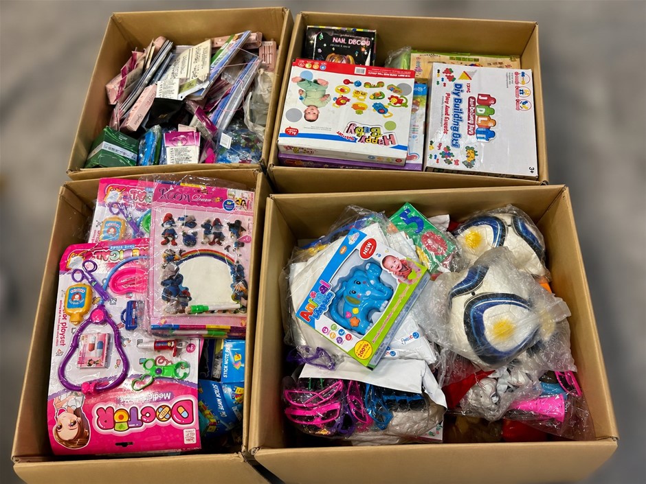 Assorted Novelty Merchandise & Toys: Doctor Play Sets, Baby Toys, DIY Craft