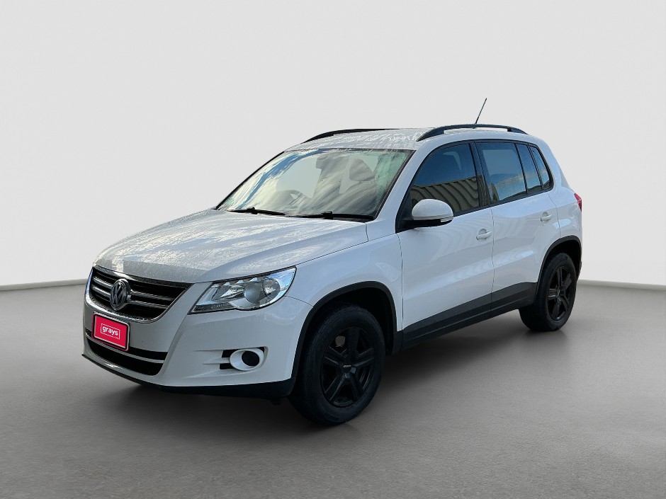2010 Volkswagen Tiguan  Petrol