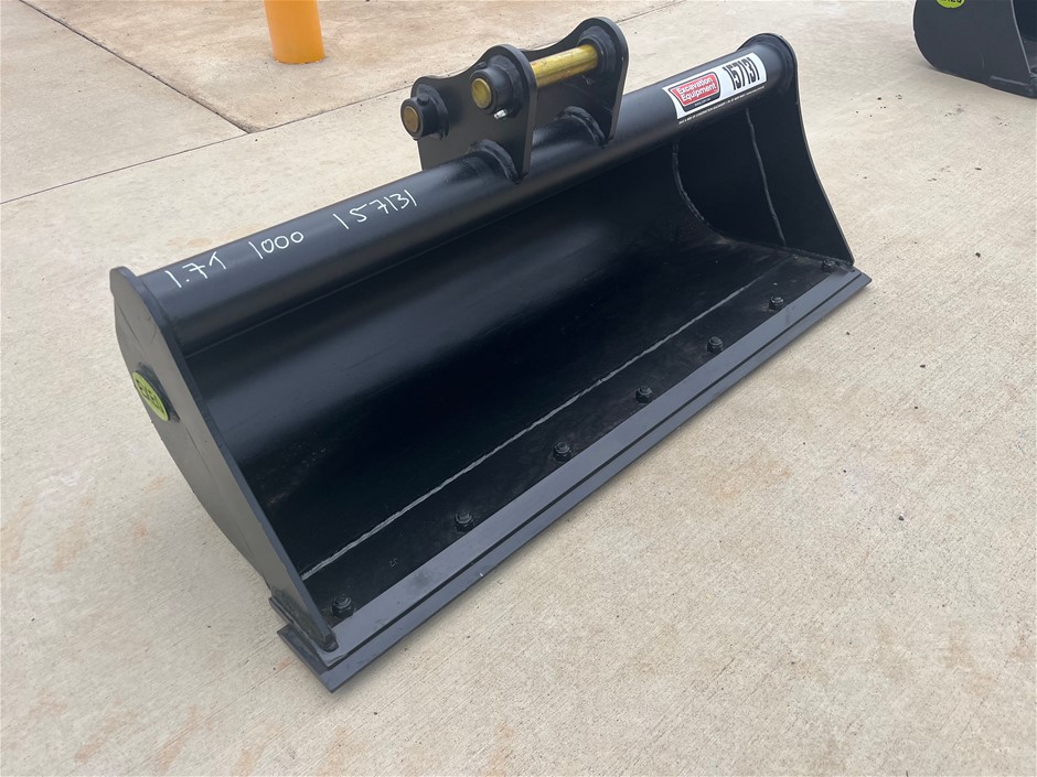 1000mm Mud Bucket to Suit 1-3T Excavator (Unused)