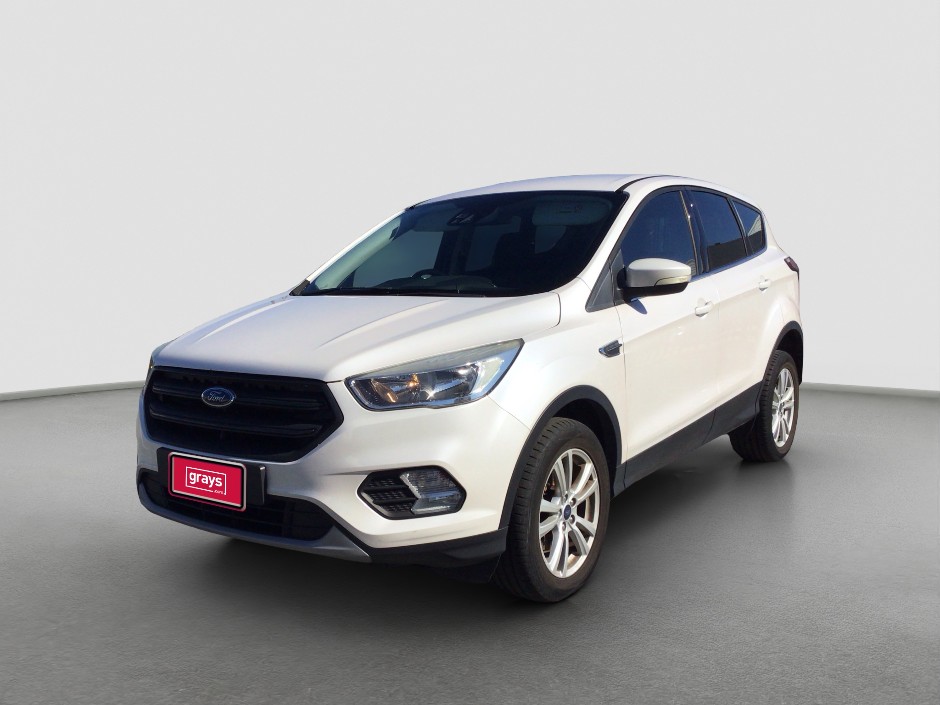 2018 Ford Escape Ambiente Petrol