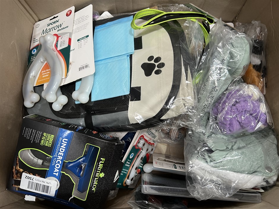 37 x ASSORTED DOG PRODUCTS; Incl. Furminator Brush, Chew Bones, Harnesses,