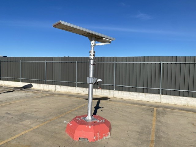 All in One Solar Temporary Street Light
