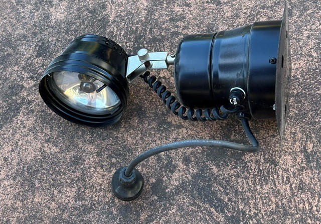 0028-2584072 · Ex Stock - Lighting