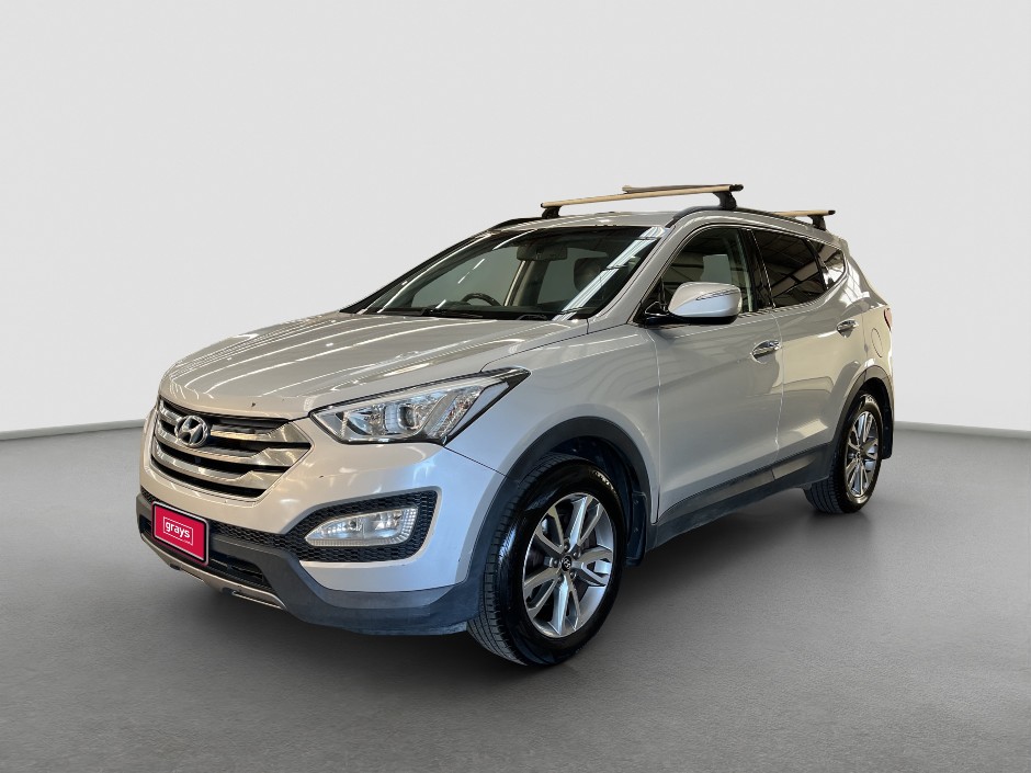 0001-23500661 · 2013 Hyundai Santa Fe Elite Diesel