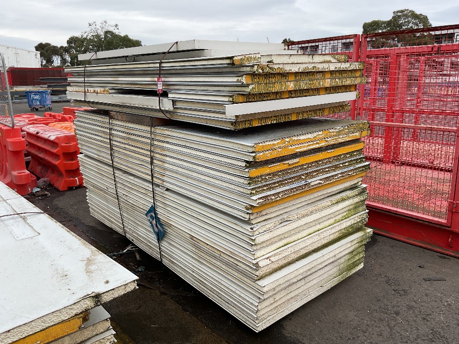 <p>Pallet of Coldroom Panel</p>