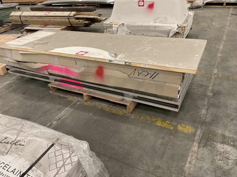 Pallet of Sliding Door Frames and 1x Door