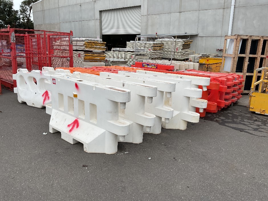 QTY Water Filled Road Barriers