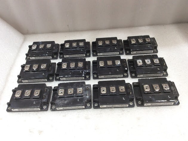 Fuji 2MBI300P-140-03 IGBT Modules (Lot of 12)