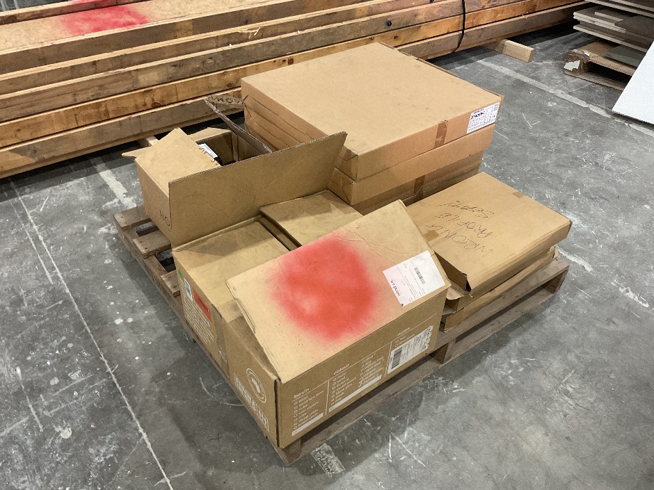 Pallet of Assorted Fittngs