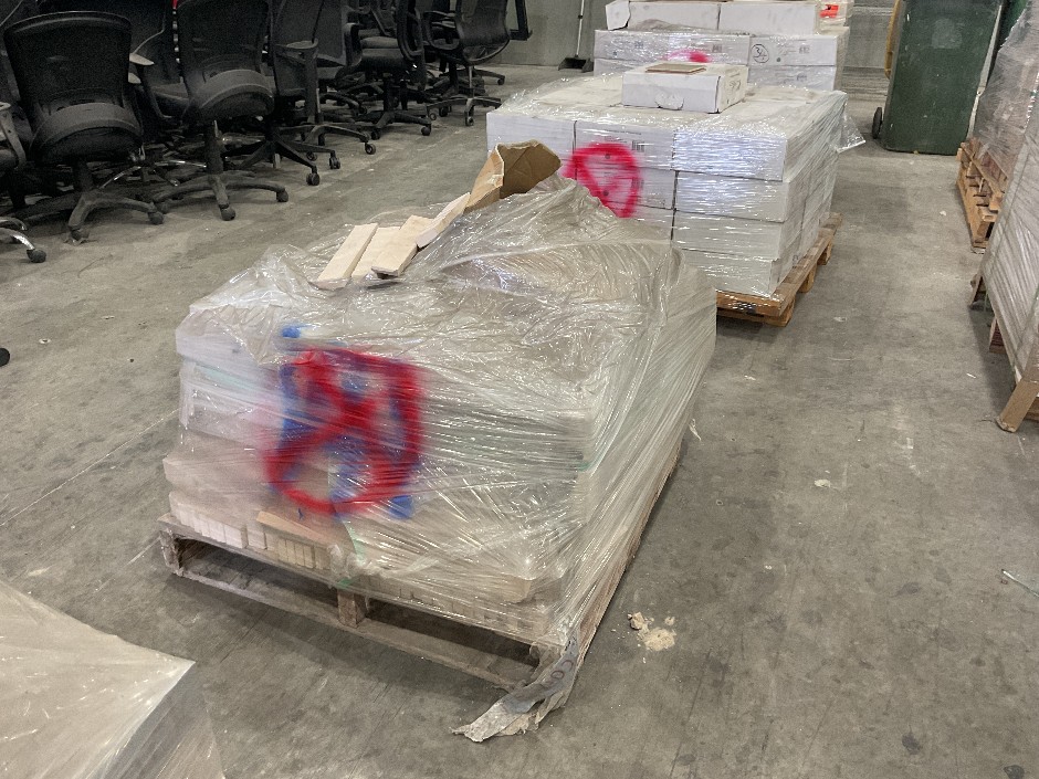 1 x Pallet Tiles 280 x 48 x 25