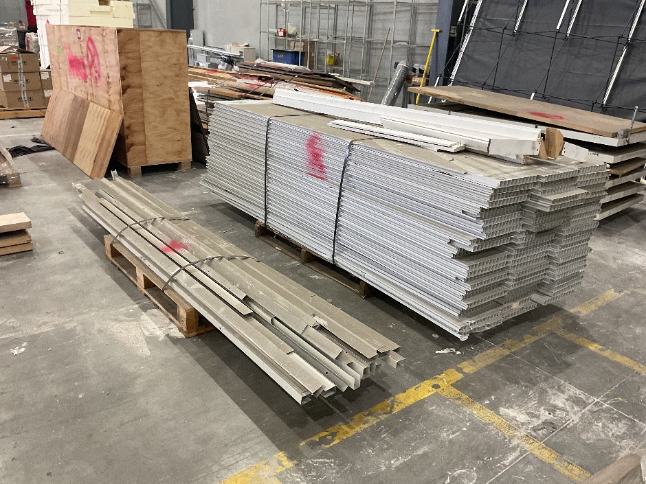 <p>3x Pallets of PVC Wall Panels</p>