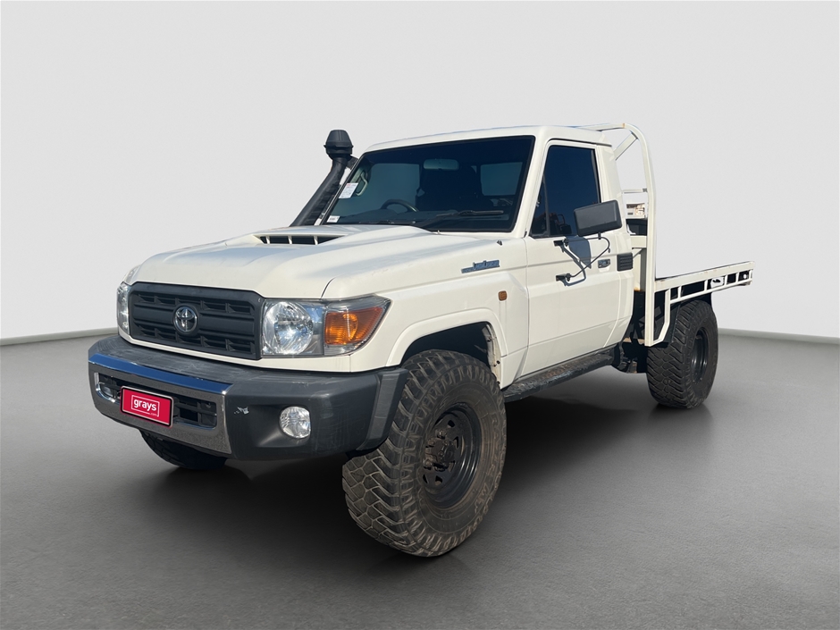 2018 Toyota Landcruiser Workmate VDJ79R Turbo Diesel Manual Cab Chassis
