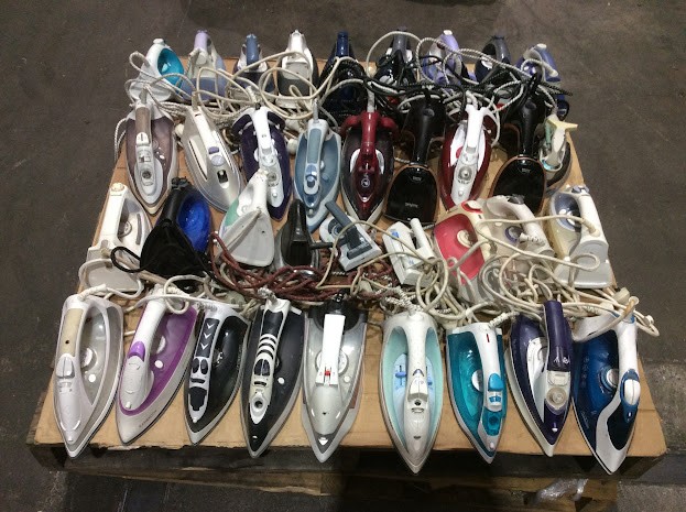 0001-2584482 · PHILIPS/Tefal Mixed Brand and Model Steam Irons