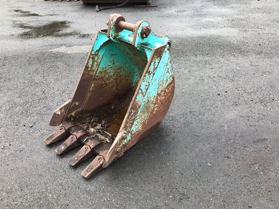 Unbranded Excavator Bucket Attachment with Teeth