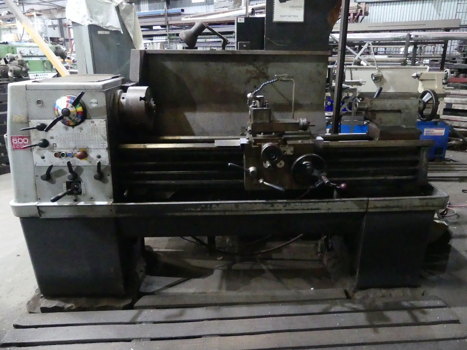Colchester Lathes Possibly 8000 Series Engine Lathe
